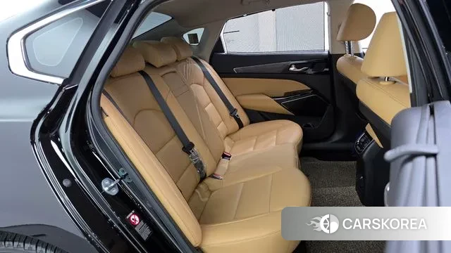 Kia K7 Premier Hybrid 2021 Черный из Кореи, фото 3