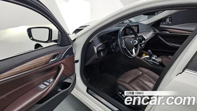 BMW 5 Series (G30) id 2716163 из Кореи 3