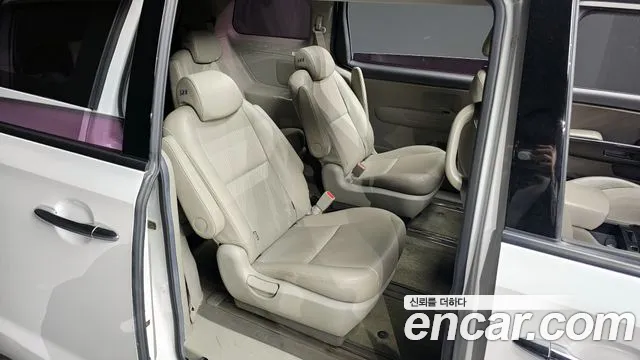 Kia All New Carnival id 2677936 из Кореи 3