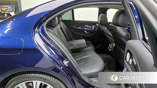 Mercedes-Benz E-Class W213 2020 Синий из Кореи, фото 3