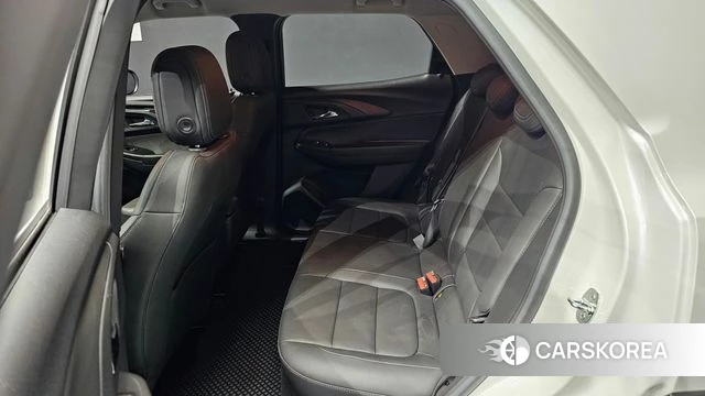 Chevrolet (GM Daewoo) Trailblazer 2022 Белый из Кореи, фото 3