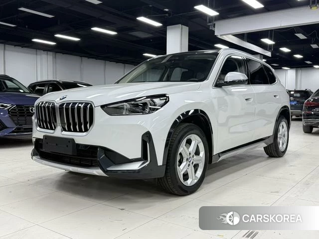 BMW X1 2023 Белый из Китая, фото 3