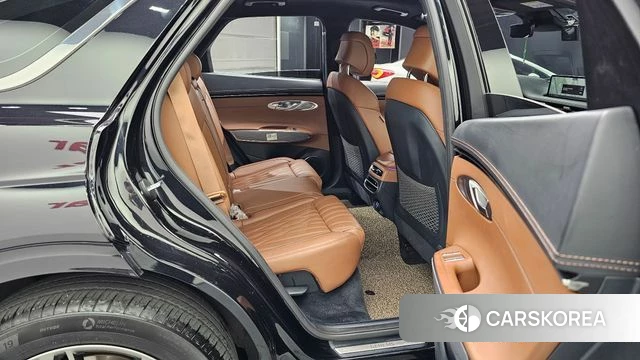 Genesis GV70 2022 Черный из Кореи, фото 3