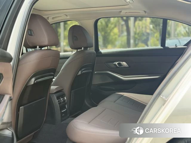 BMW 3 series 2021 Белый из Китая, фото 3