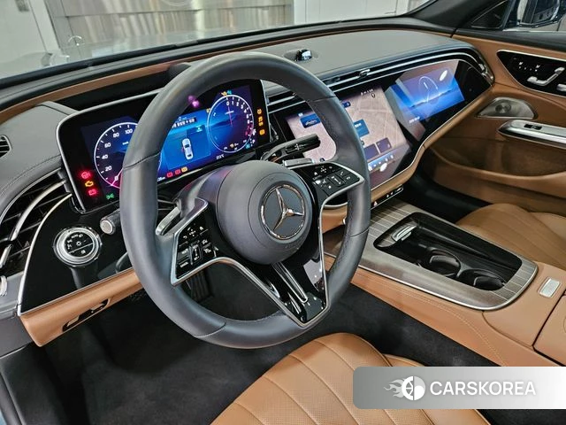 Mercedes-Benz E-Class W214 2025 Небесно-голубой из Кореи, фото 3