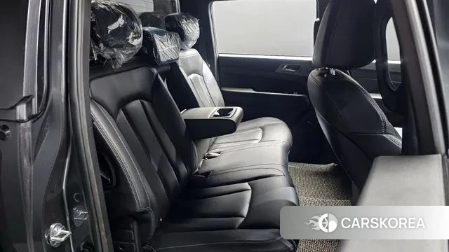 Ssangyong The New Rexton Sports Cannes 2025 Серый из Кореи, фото 3