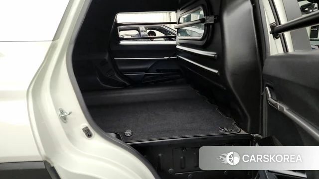 Ssangyong Torres 2024 Белый из Кореи, фото 3