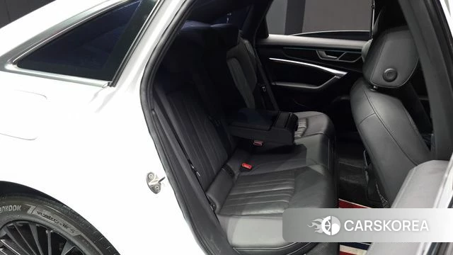 Audi A6 (C8) 2020 Белый из Кореи, фото 3