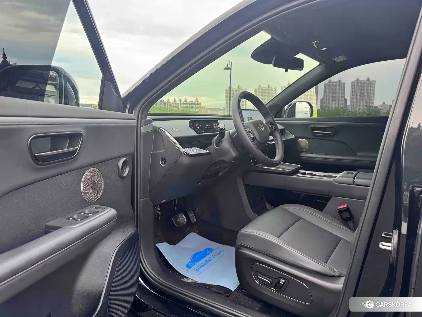 Toyota Platinum Wisdom 3X 2025 Черный из Китая, фото 3