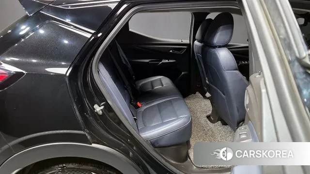 Chevrolet (GM Daewoo) Bolt EUV 2022 Черный из Кореи, фото 3