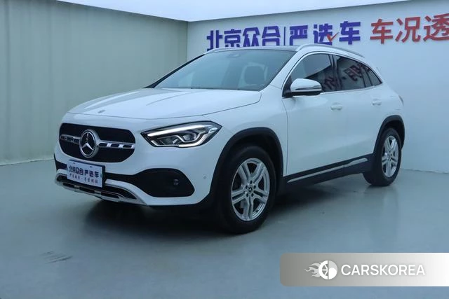 Mercedes-Benz GLA 2023 Белый из Китая, фото 3