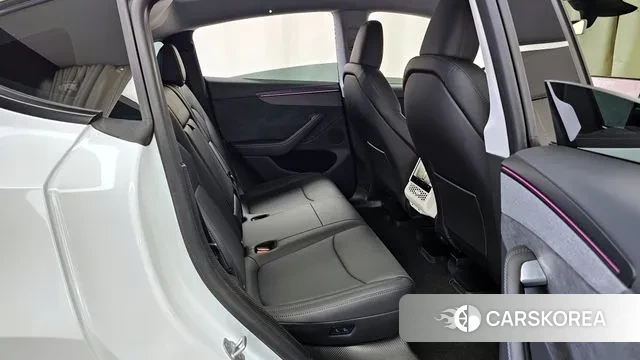 Tesla Model Y 2025 Белый из Кореи, фото 3