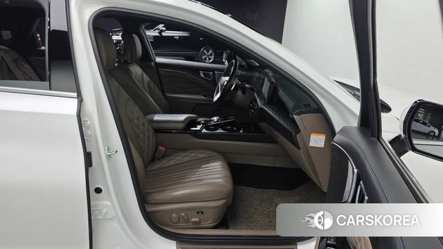 Kia K8 Hybrid 2022 Белый из Кореи, фото 3