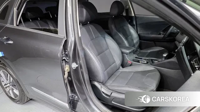 Kia The New Niro 2021 Серый из Кореи, фото 3