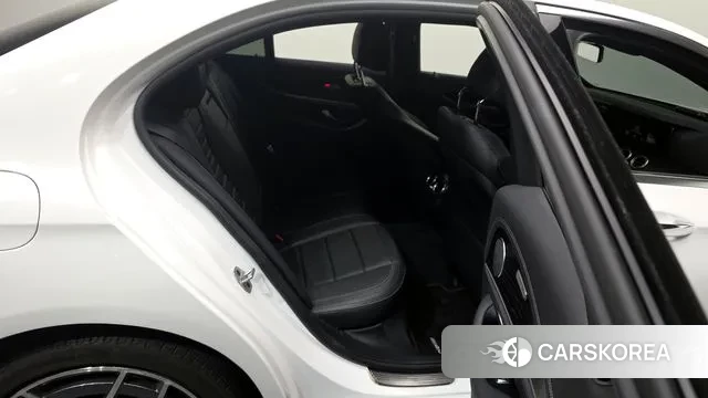 Mercedes-Benz E-Class W213 2020 Белый из Кореи, фото 3