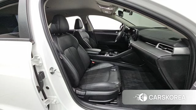Kia K5 3rd generation 2020 Белый из Кореи, фото 3