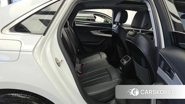 Audi A4 (B9) 2019 Белый из Кореи, фото 3