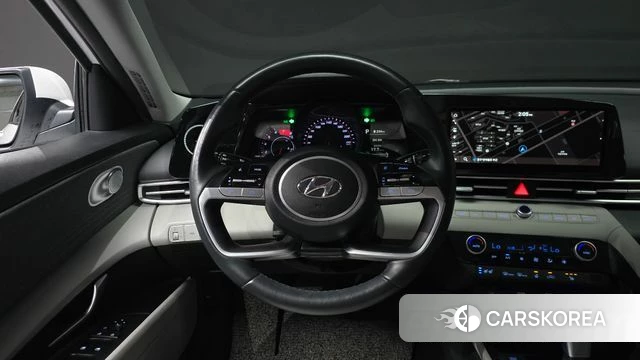 Hyundai Avante (CN7) 2022 Белый из Кореи, фото 3