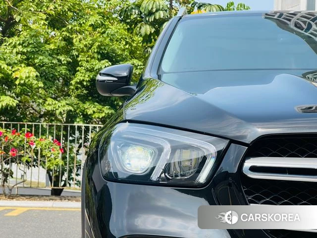 Mercedes-Benz GLE (import) 2023 Черный из Китая, фото 3