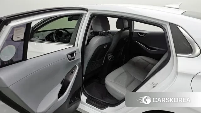 Hyundai Ionic Hybrid 2018 Белый из Кореи, фото 3