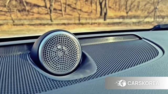 Volvo V60 Cross-Country 2nd Generation 2021 Белый из Кореи, фото 3