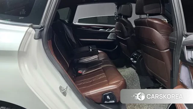 BMW 6 Series GT (G32) 2022 Белый из Кореи, фото 3