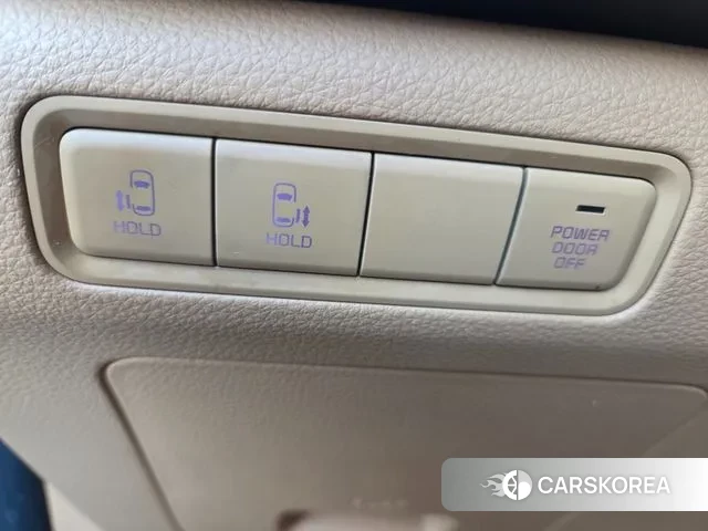 Kia Carnival 4th generation 2020 Серебряный из Кореи, фото 3