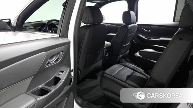 Chevrolet (GM Daewoo) Traverse 2023 Белый из Кореи, фото 3