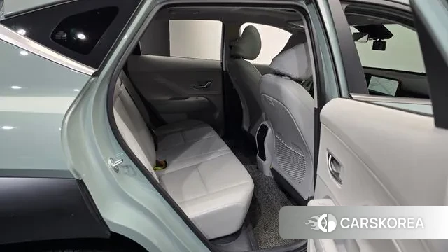 Hyundai Kona (SX2) 2024 Цвет галактики из Кореи, фото 3