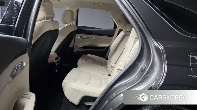 Genesis GV70 2024 Серый из Кореи, фото 3