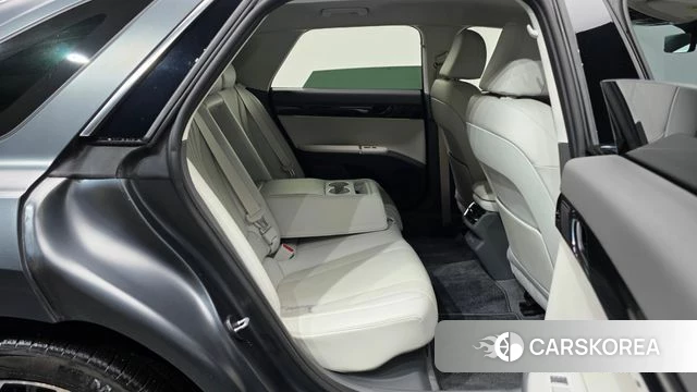 Hyundai Grandeur Hybrid (GN7) 2023 Серый из Кореи, фото 3