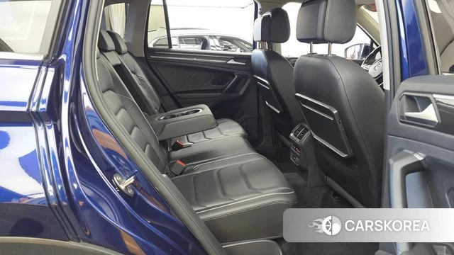 Volkswagen Tiguan second Generation 2020 Синий из Кореи, фото 3