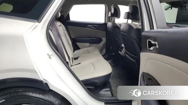 Kia Sportage 5th Generation 2021 Белый из Кореи, фото 3