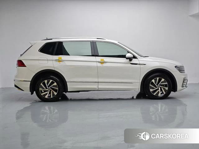 Volkswagen Tiguan L PHEV 2021 Белый из Китая, фото 3