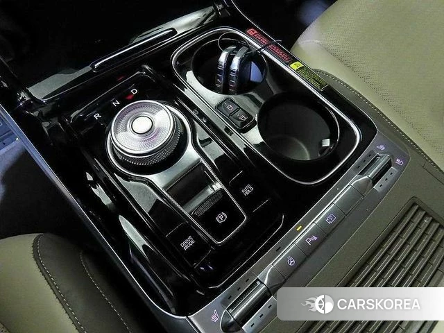 Kia Carnival 4th generation 2022 Белый из Кореи, фото 3