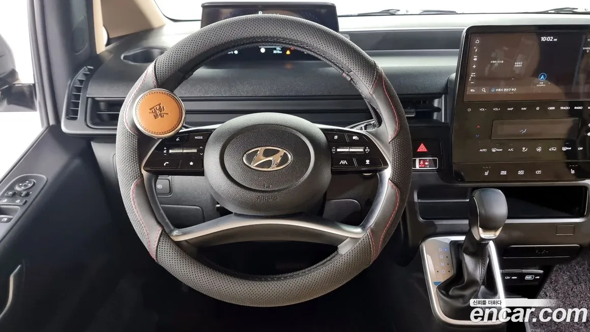 Hyundai Staria 2023 Белый из Кореи, фото 3