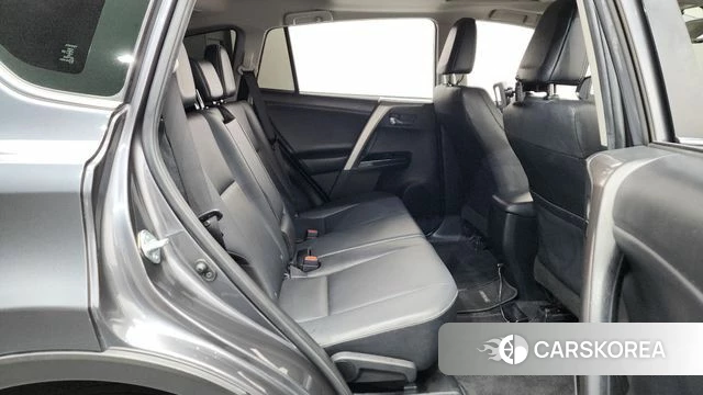 Toyota RAV4 2018 Серый из Кореи, фото 3