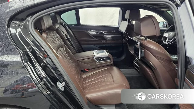 BMW 7 Series (G11) 2020 Черный из Кореи, фото 3