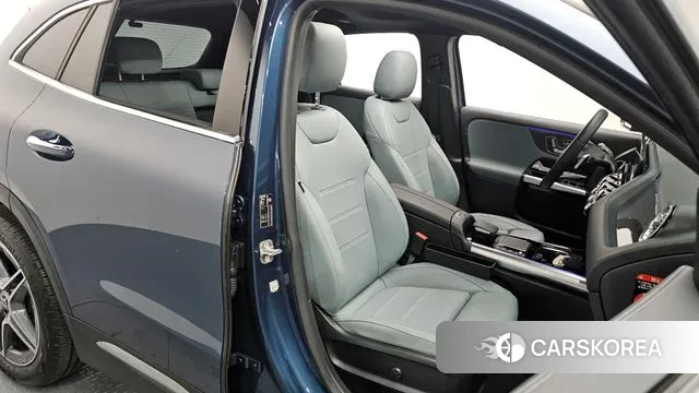 Mercedes-Benz GLA - Class H247 2023 Синий из Кореи, фото 3