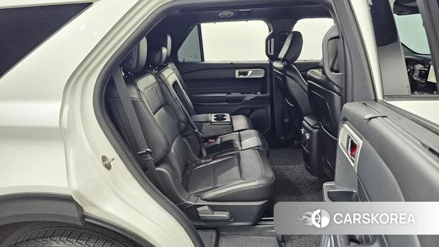 Ford Explorer 6th Generation 2020 Белый из Кореи, фото 3