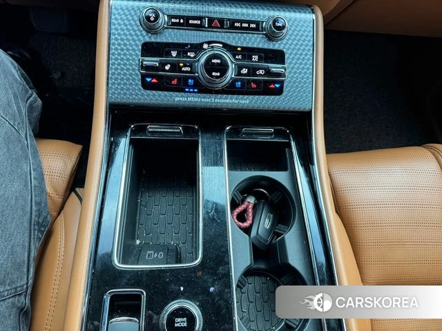 Lincoln Aviator 2nd generation 2023 Белый из Кореи, фото 3
