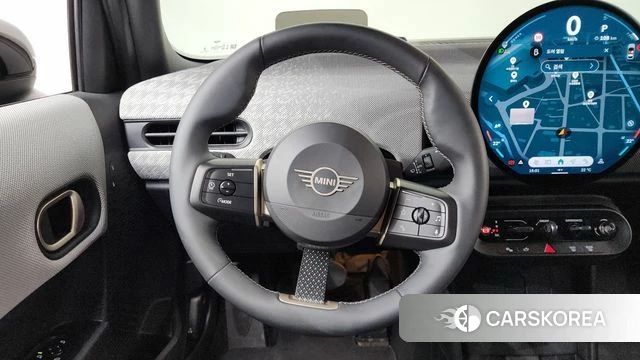 Mini Cooper S 4th Generation 2025 Черный из Кореи, фото 3