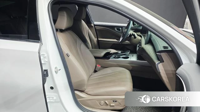 Kia K8 2022 Белый из Кореи, фото 3