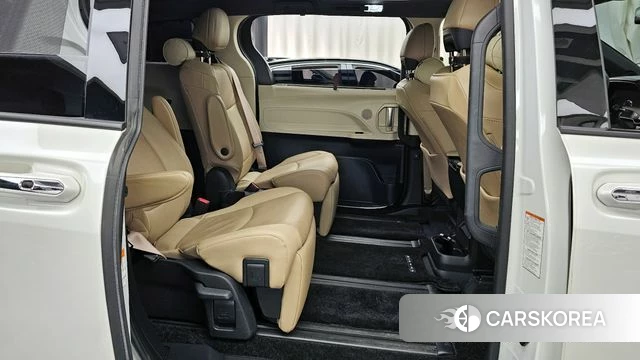 Toyota Sienna 4th Generation 2021 Белый из Кореи, фото 3