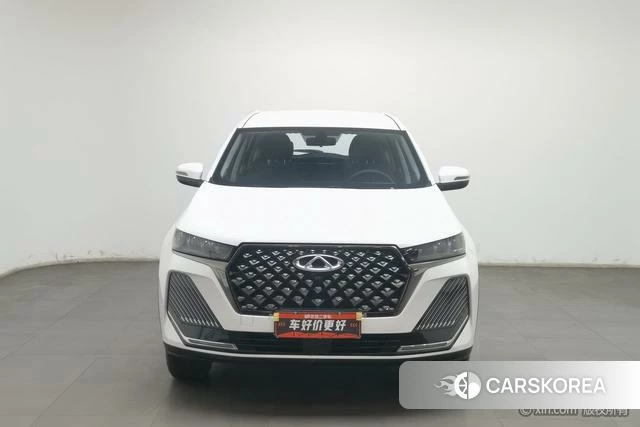 Chery Tiggo 7 2025 Белый из Китая, фото 3