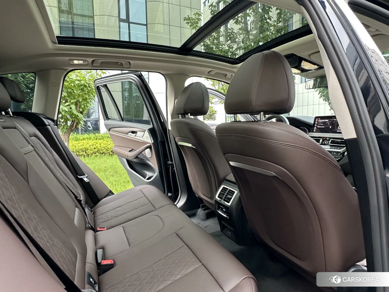 BMW X3 2022 Черный из Китая, фото 3
