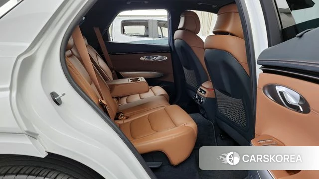 Genesis GV70 2024 Белый из Кореи, фото 3