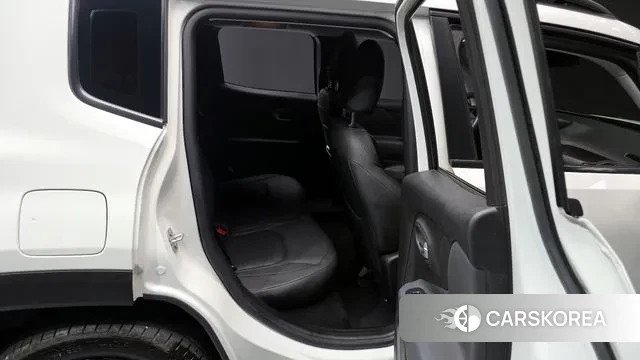Jeep Renegade 2022 Белый из Кореи, фото 3