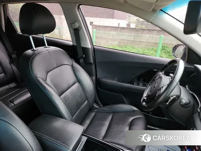 Kia Niro EV 2021 Серый из Кореи, фото 3