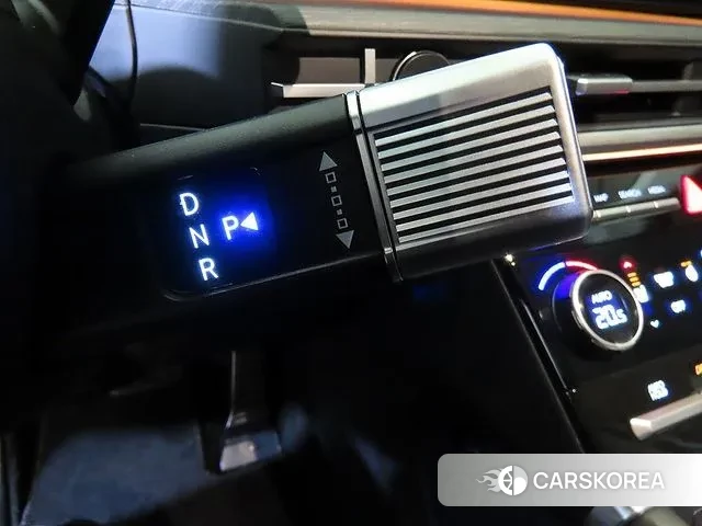 Hyundai Santa Fe (MX5) 2023 Белый из Кореи, фото 3